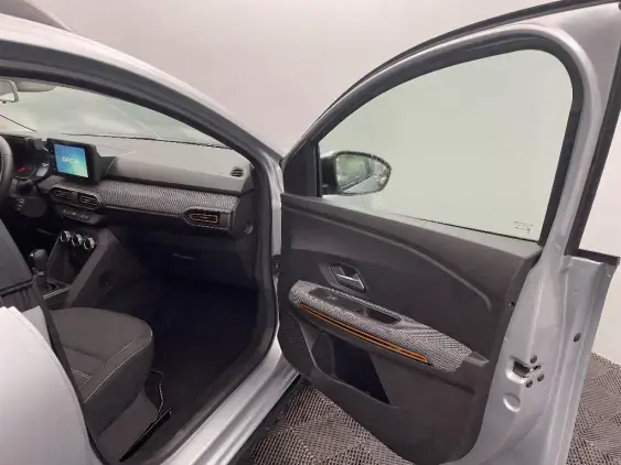 DACIA SANDERO III - voiture d'occasion - Photo 20