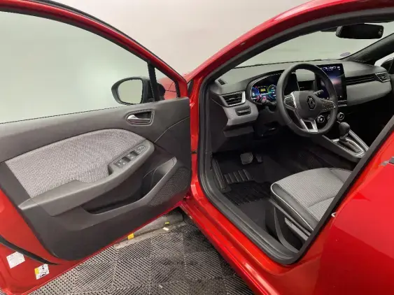 RENAULT CLIO V - voiture d'occasion - Photo 19