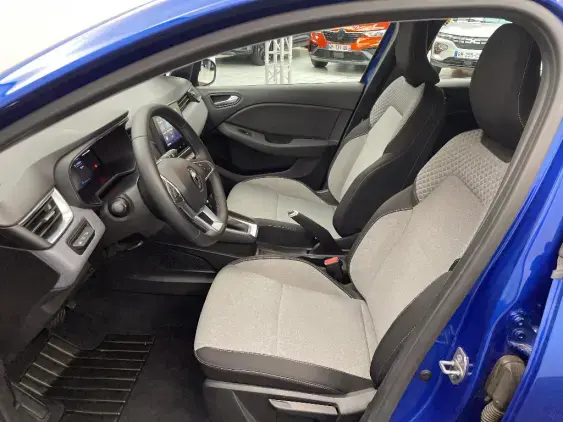 RENAULT CLIO V - voiture d'occasion - Photo 17