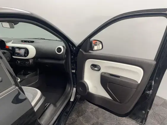 RENAULT TWINGO III - voiture d'occasion - Photo 20