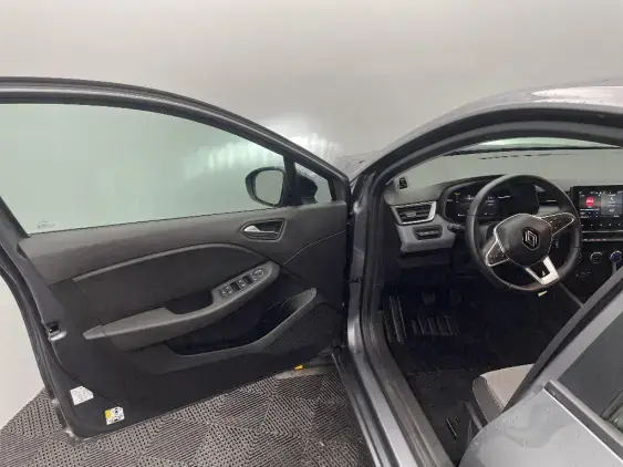 RENAULT CLIO V - voiture d'occasion - Photo 19