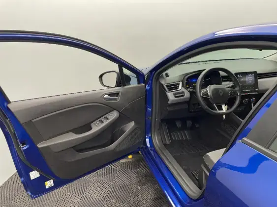 RENAULT CLIO V - voiture d'occasion - Photo 19