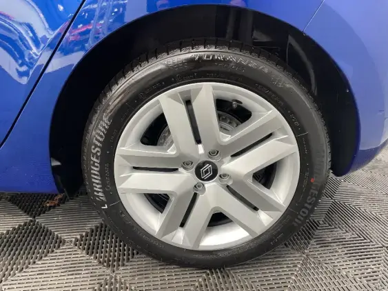 RENAULT CLIO V - voiture d'occasion - Photo 24