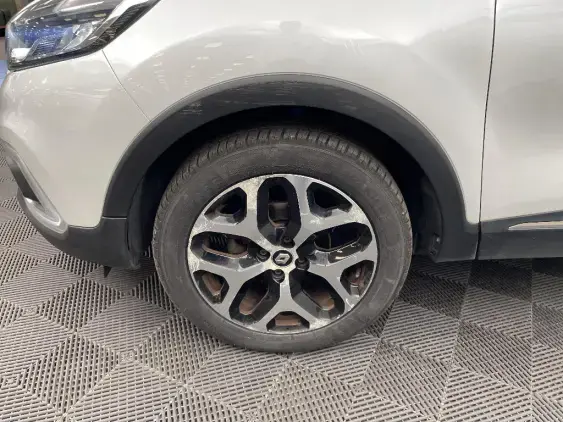 RENAULT CAPTUR - voiture d'occasion - Photo 23