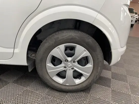 DACIA SANDERO III - voiture d'occasion - Photo 24