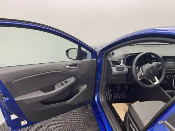 RENAULT CLIO V - voiture d'occasion - Photo 19