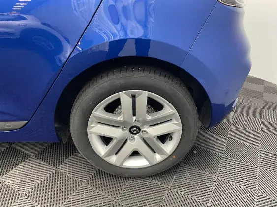 RENAULT CLIO V - voiture d'occasion - Photo 24