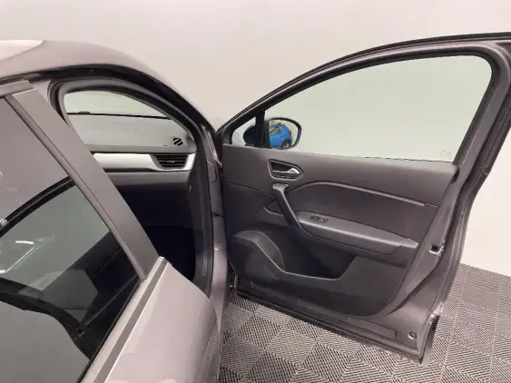 RENAULT CAPTUR II - voiture d'occasion - Photo 20