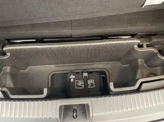 RENAULT ESPACE VI - voiture d'occasion - Photo 17