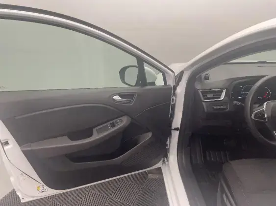 RENAULT CLIO V - voiture d'occasion - Photo 19