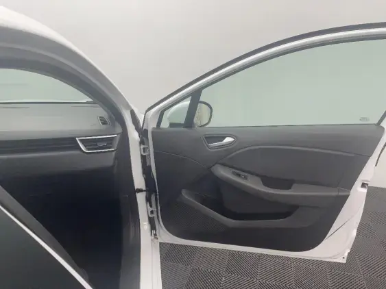 RENAULT CLIO V - voiture d'occasion - Photo 20