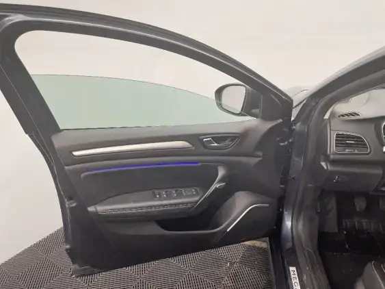 RENAULT MEGANE IV - voiture d'occasion - Photo 19