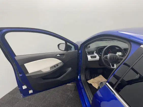 RENAULT CLIO V - voiture d'occasion - Photo 19