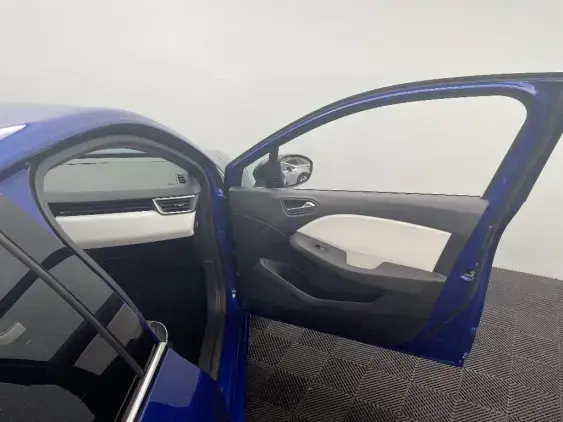 RENAULT CLIO V - voiture d'occasion - Photo 20