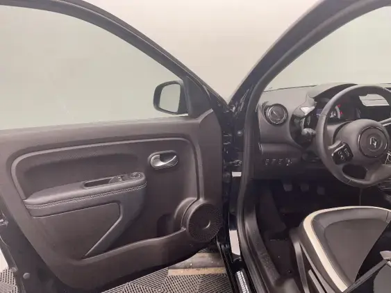 RENAULT TWINGO III - voiture d'occasion - Photo 18