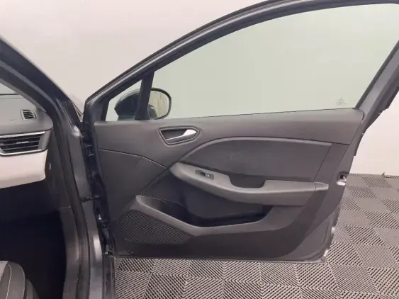 RENAULT CLIO V - voiture d'occasion - Photo 20