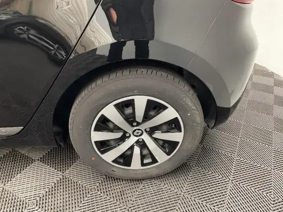 RENAULT CLIO V - voiture d'occasion - Photo 24