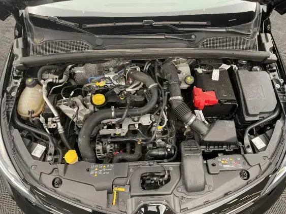 RENAULT CLIO V - voiture d'occasion - Photo 21