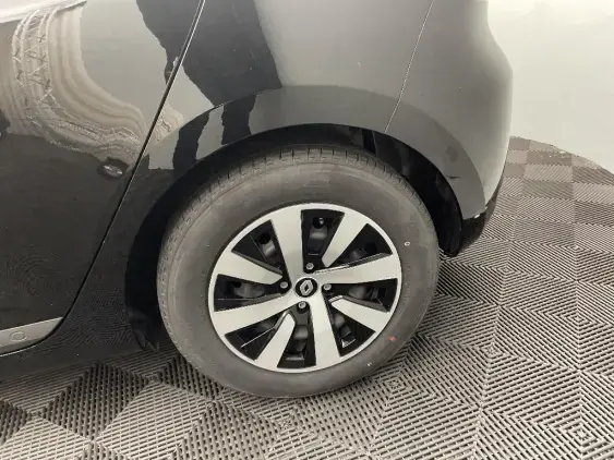 RENAULT CLIO V - voiture d'occasion - Photo 24