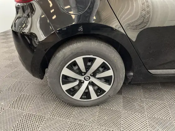 RENAULT CLIO V - voiture d'occasion - Photo 25