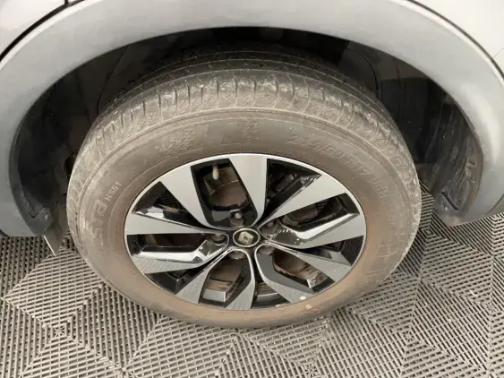 RENAULT ARKANA - voiture d'occasion - Photo 24