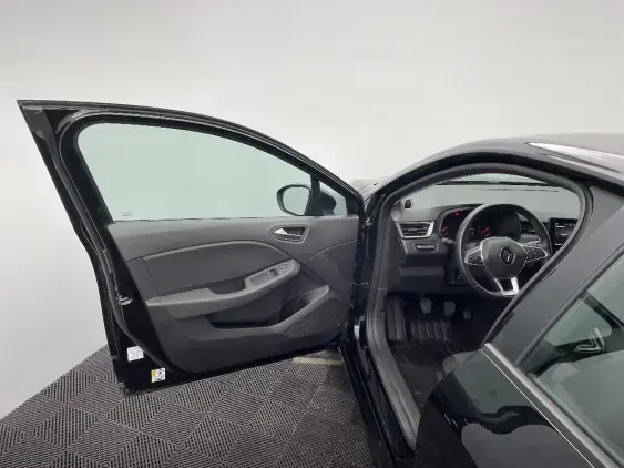 RENAULT CLIO V - voiture d'occasion - Photo 19