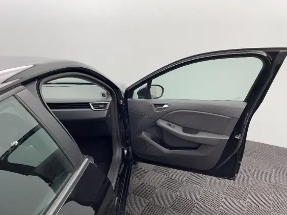 RENAULT CLIO V - voiture d'occasion - Photo 20