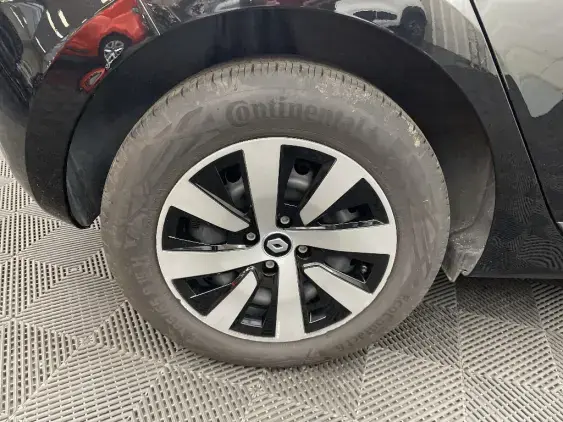 RENAULT CLIO V - voiture d'occasion - Photo 23