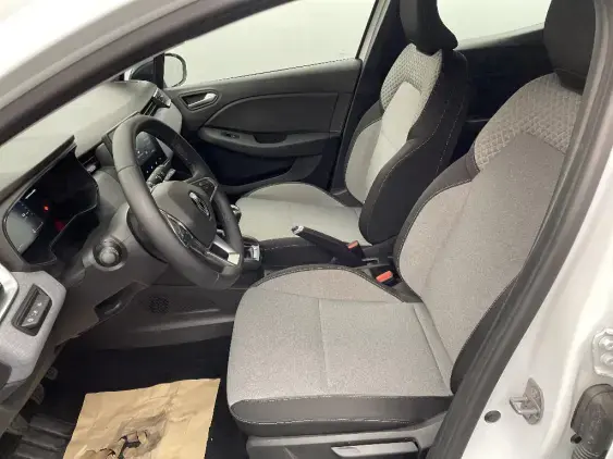 RENAULT CLIO V - voiture d'occasion - Photo 18