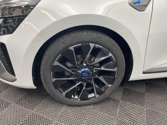 RENAULT CLIO V - voiture d'occasion - Photo 23