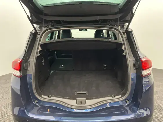 RENAULT SCENIC IV - voiture d'occasion - Photo 16