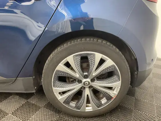 RENAULT SCENIC IV - voiture d'occasion - Photo 24