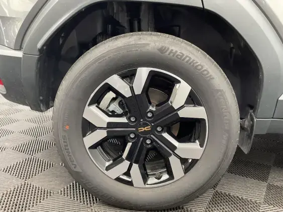 DACIA DUSTER III - voiture d'occasion - Photo 25