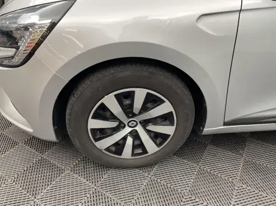 RENAULT CLIO V - voiture d'occasion - Photo 23