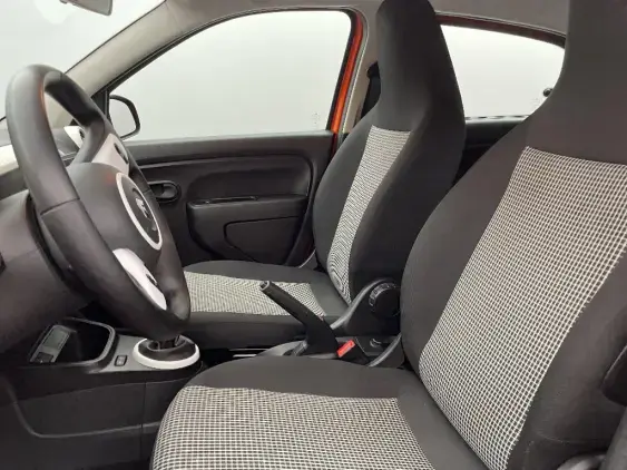 RENAULT TWINGO III - voiture d'occasion - Photo 18