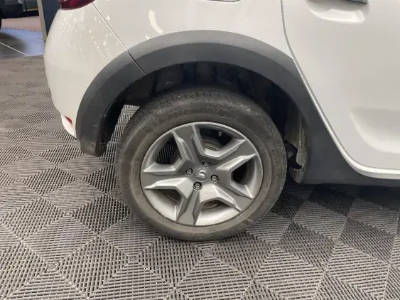 DACIA SANDERO III - voiture d'occasion - Photo 25