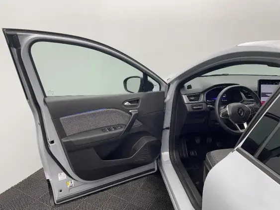 RENAULT CAPTUR II - voiture d'occasion - Photo 19