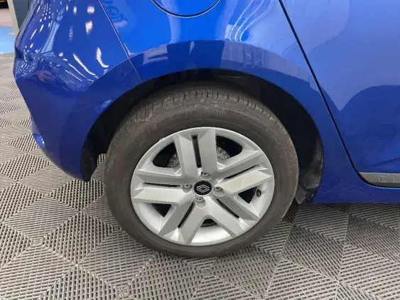 RENAULT CLIO V - voiture d'occasion - Photo 25