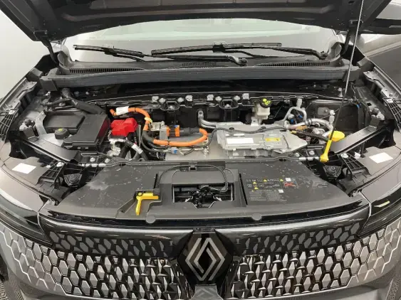 RENAULT SCENIC V ELECTRIQUE - voiture d'occasion - Photo 20