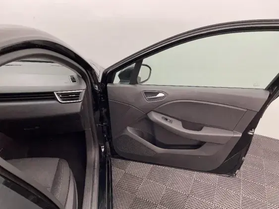 RENAULT CLIO V - voiture d'occasion - Photo 19