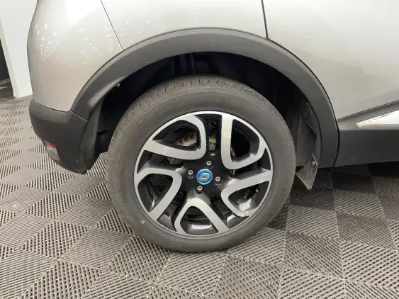 RENAULT CAPTUR - voiture d'occasion - Photo 25