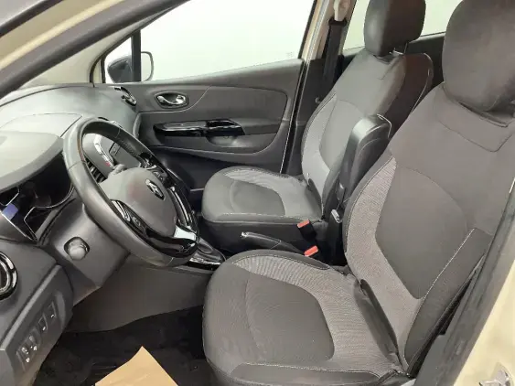 RENAULT CAPTUR - voiture d'occasion - Photo 18