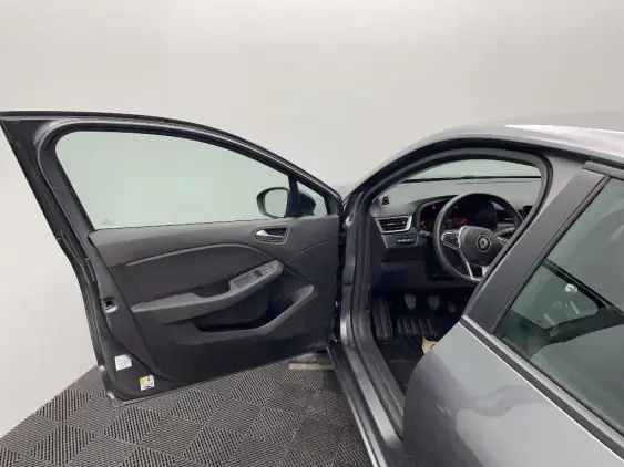 RENAULT CLIO V - voiture d'occasion - Photo 19