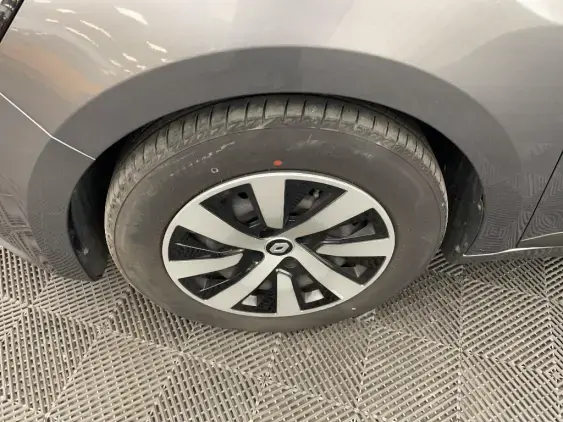 RENAULT CLIO V - voiture d'occasion - Photo 23