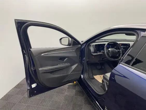 RENAULT MEGANE V - voiture d'occasion - Photo 19