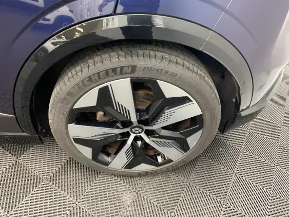 RENAULT MEGANE V - voiture d'occasion - Photo 24