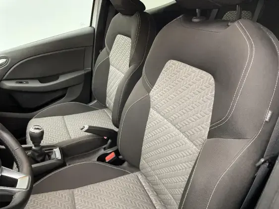 RENAULT CLIO V - voiture d'occasion - Photo 18