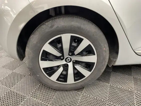 RENAULT CLIO V - voiture d'occasion - Photo 25