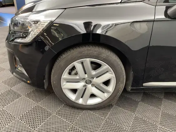 RENAULT CLIO V - voiture d'occasion - Photo 23