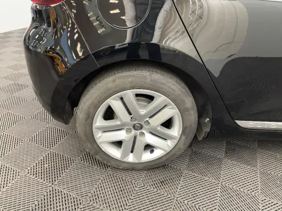 RENAULT CLIO V - voiture d'occasion - Photo 25